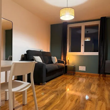 A 500 Metres De La - Parking Prive * Houlgate