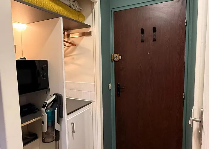 شقة A 500 Metres De La - Parking Prive